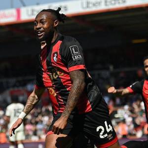 Manchester United ‘officially’ open talks to sign Ghanaian forward Antoine Semenyo from Bournemouth